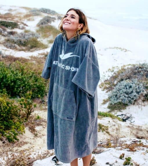 Atlantic Shore Basic Poncho Grey