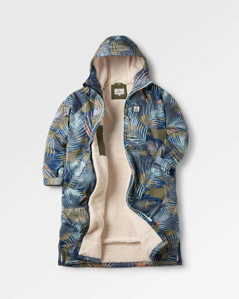 Passenger-Waves-Surf-Poncho-Palm-Camo-Apricot